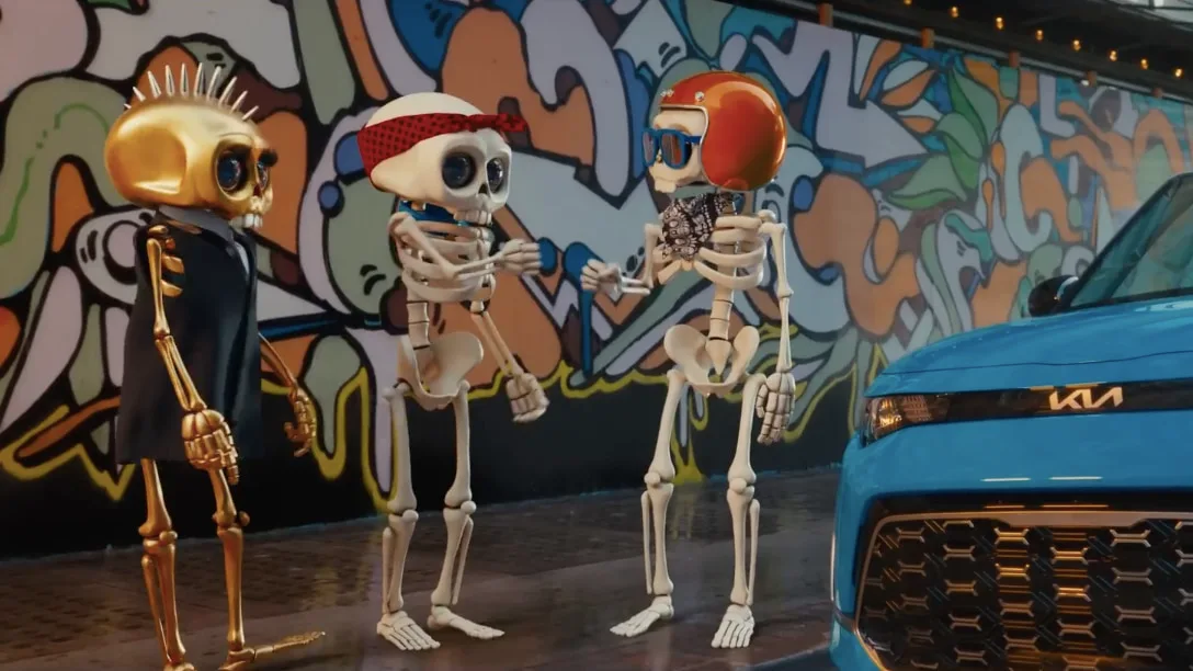 skeletons - Kia